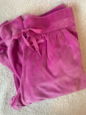 Victoria's Secret On Point Supersoft Cozy Pink Velour Track Joggers